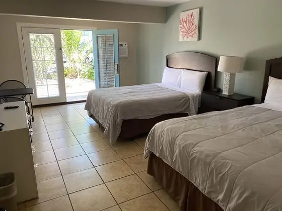 Park Side 2 Queens - Pet Friendly