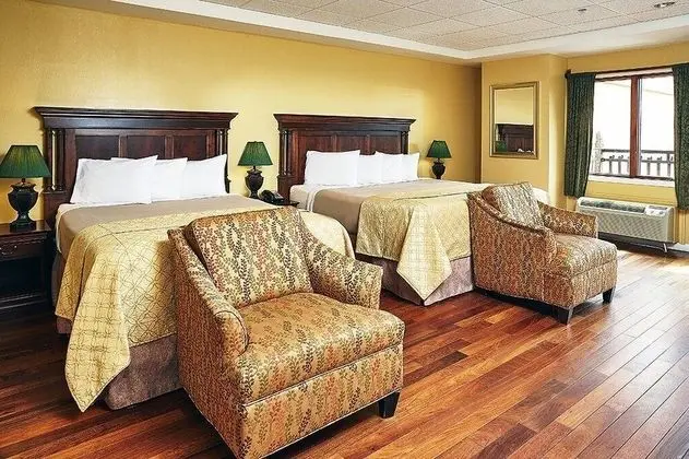Royal Oda, Birden Çok Yatak, Balkon, Park Manzaralı