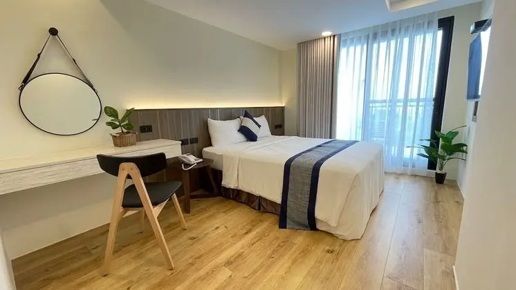 Tek Büyük Yataklı Oda, Balkon