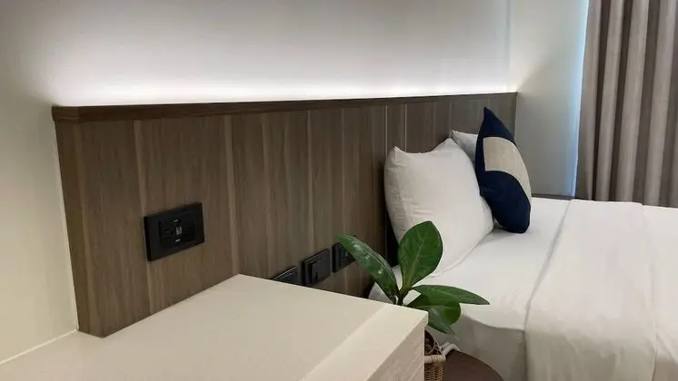 Tek Büyük Yataklı Oda, Balkon