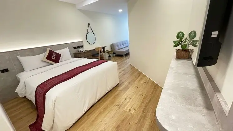 Tek Büyük Yataklı Oda, Balkon