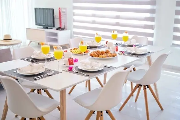 Süit, 1 Yatak Odası, Bahçe Manzaralı