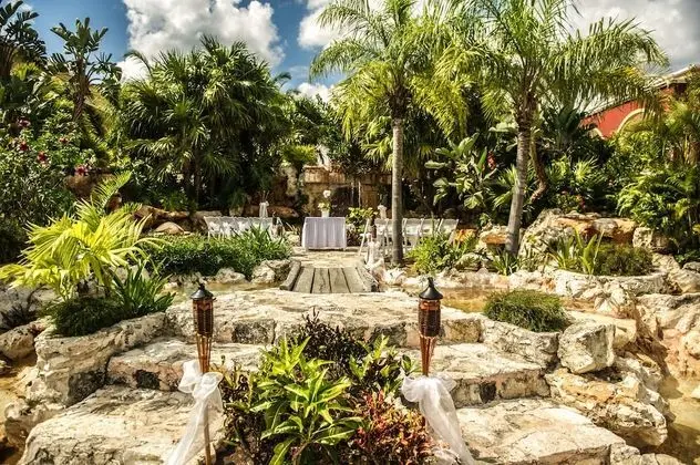 Privilege Honeymoon Maya Deluxe