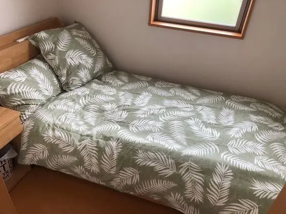 Ev (Private Vacation)