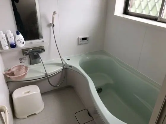 Ev (Private Vacation)