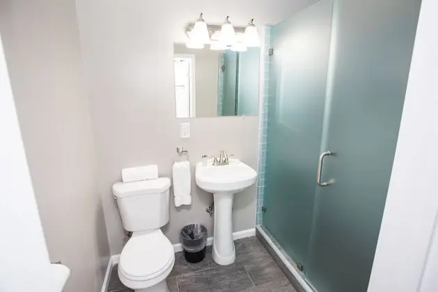 Superior Oda, 1 Büyük (Queen) Boy Yatak, Sigara İçilmez, Özel Banyo