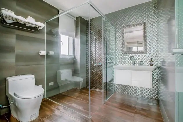Deluxe Tek Büyük Yataklı Oda, Balkon, Okyanus Manzaralı