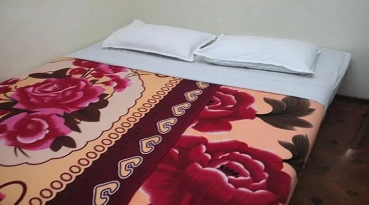 Üç Kişilik Oda