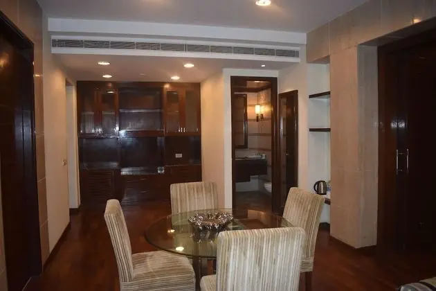 Deluxe Tek Büyük veya İki Ayrı Yataklı Oda, 1 Yatak Odası, Engellilere Uygun, Bahçe Manzaralı