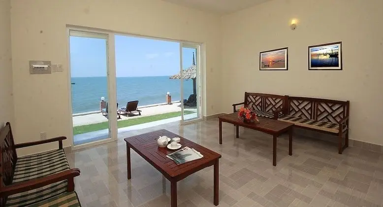 Villa, Denize Sıfır