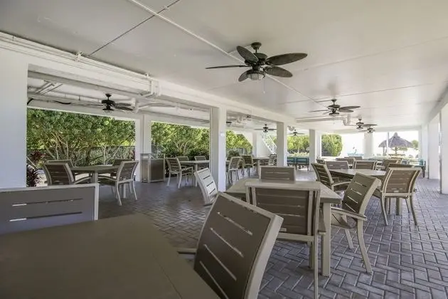 Süit, 1 Büyük (Queen) Boy Yatak ve Çekyat, Okyanus Manzaralı (Standard One Bedroom Ocean View Suite)