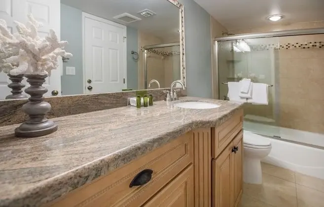Süit, 1 Büyük (Queen) Boy Yatak ve Çekyat, Okyanus Manzaralı (Standard One Bedroom Ocean View Suite)