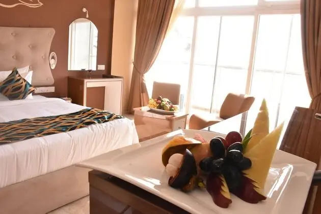 Deluxe Tek Büyük Yataklı Oda, Plaj Manzaralı