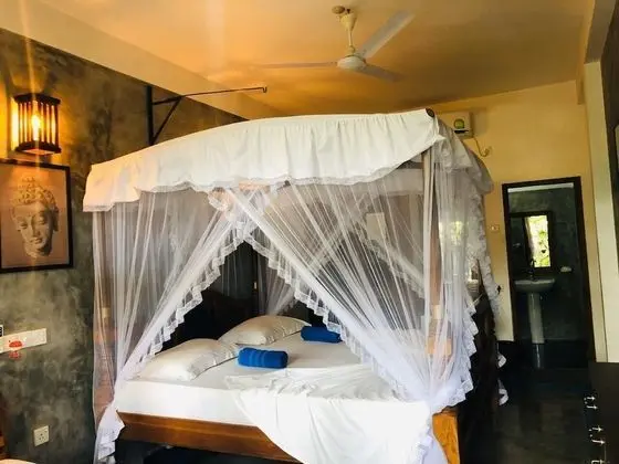 Deluxe Tek Büyük Yataklı Oda, 1 Yatak Odası, Özel Banyo