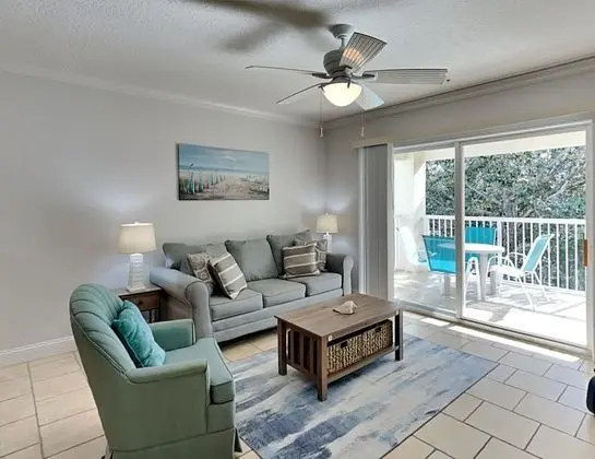 Daire (Ocean Reef 305)