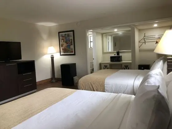 Comfort Room 2 Queen Beds, Non Smoking