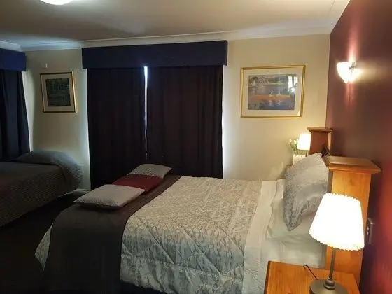 Deluxe Tek Büyük Yataklı Oda, Banyolu/Duşlu (1)