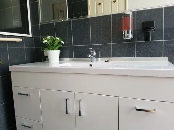 Deluxe Tek Büyük Yataklı Oda, Banyolu/Duşlu (1)