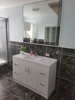 Deluxe Tek Büyük Yataklı Oda, Banyolu/Duşlu (1)