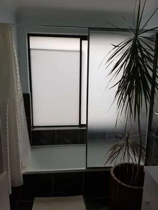 Tek Büyük veya İki Ayrı Yataklı Oda, 1 Yatak Odası, Ortak Banyo