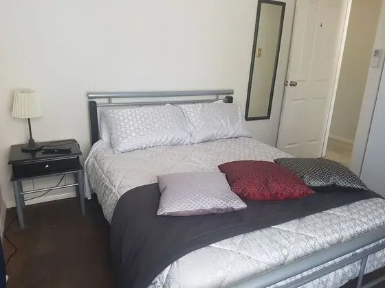 Tek Büyük Yataklı Oda, 1 Yatak Odası, Ortak Banyo