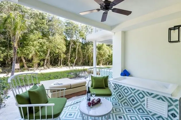 Eden Junior Suite with Jacuzzi
