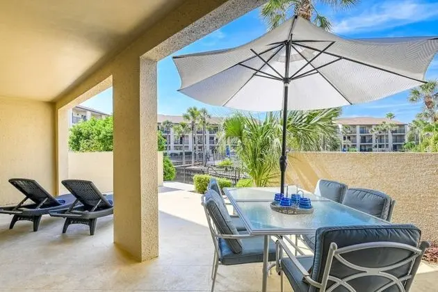 Daire (Ocean Villa's #76)