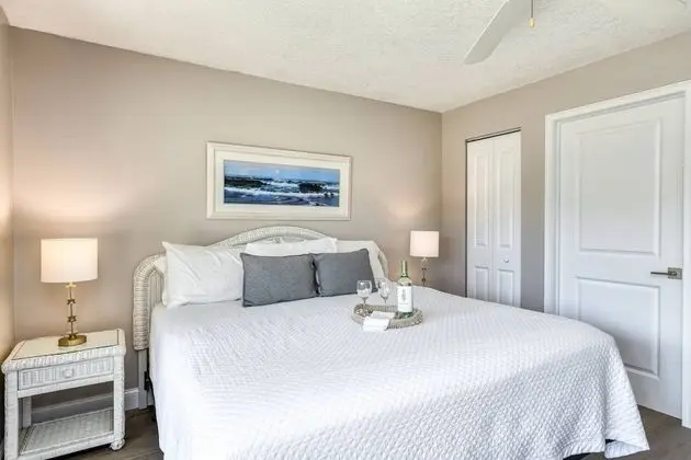 Daire (Ocean Villa's #76)