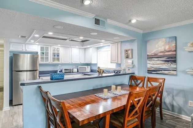 Daire (Ocean Villas #83)