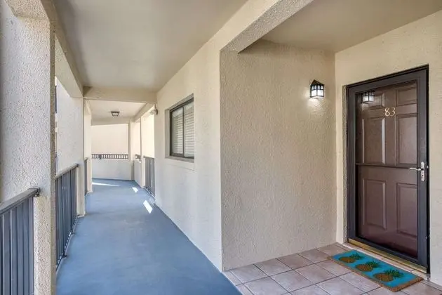 Daire (Ocean Villas #83)