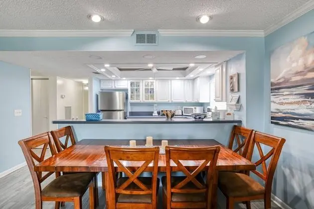 Daire (Ocean Villas #83)