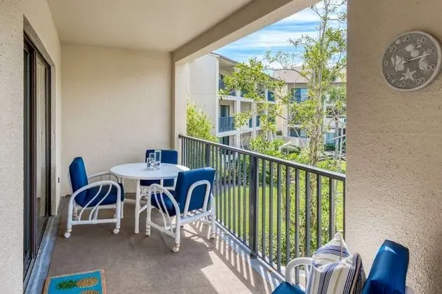 Daire (Ocean Villas #83)