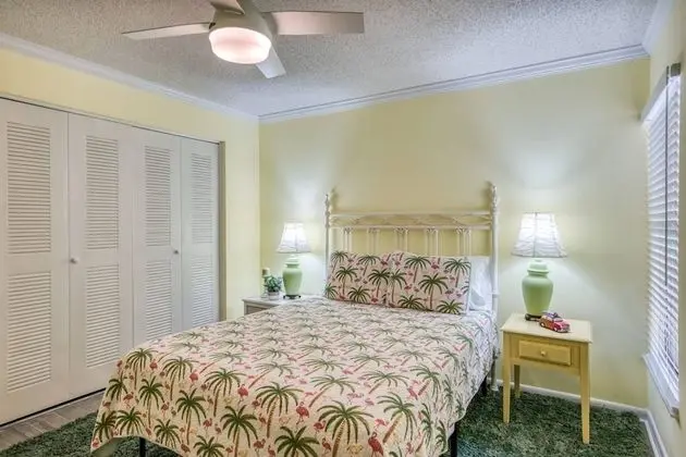 Daire (Ocean Villas #83)