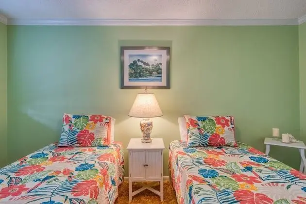 Daire (Ocean Villas #83)