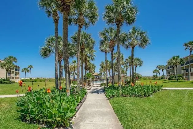 Daire (Ocean Villas #83)