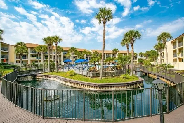 Daire (Ocean Villas #83)