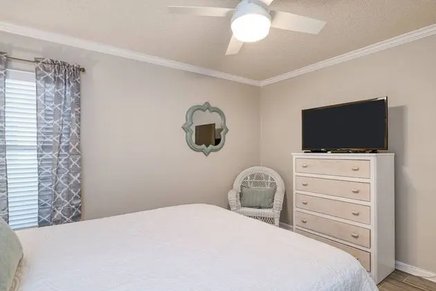 Daire (Ocean Villas #83)