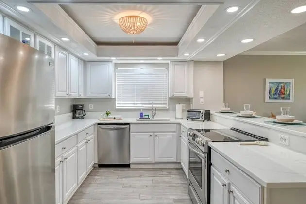 Daire (Ocean Villas #83)
