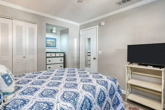 Daire (Ocean Villas #83)