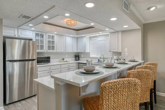 Daire (Ocean Villas #83)