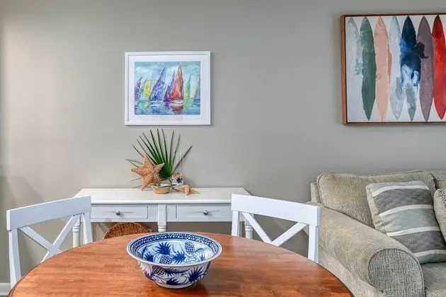Daire (Ocean Villas #83)
