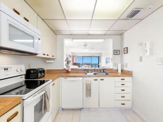Daire, Birden Çok Yatak, Veranda, Okyanus Manzaralı (Ocean Sands 1101)