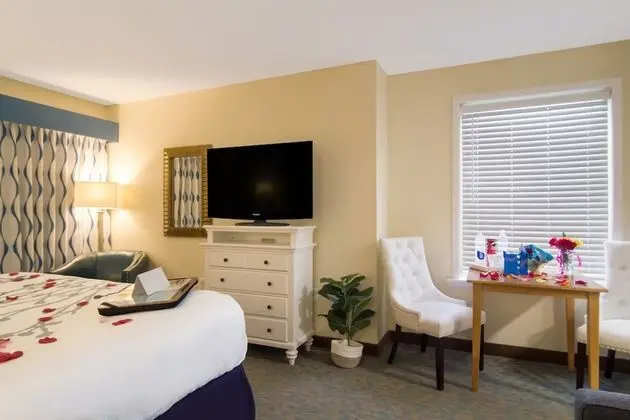 Honeymoon Oda, 1 En Büyük (King) Boy Yatak, Balkon, Nehir Manzaralı