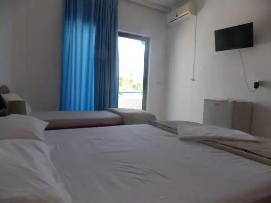 Üçlü Sea View