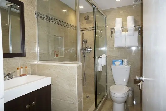 Deluxe Oda, 2 Çift Kişilik Yatak, Kısmi Deniz Manzarası