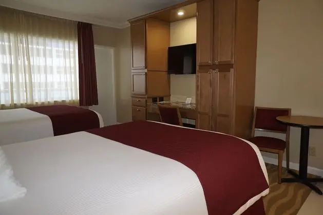 Deluxe Oda, 2 Çift Kişilik Yatak, Kısmi Deniz Manzarası