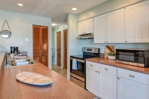 Ev (Ocean Spray Beach House)