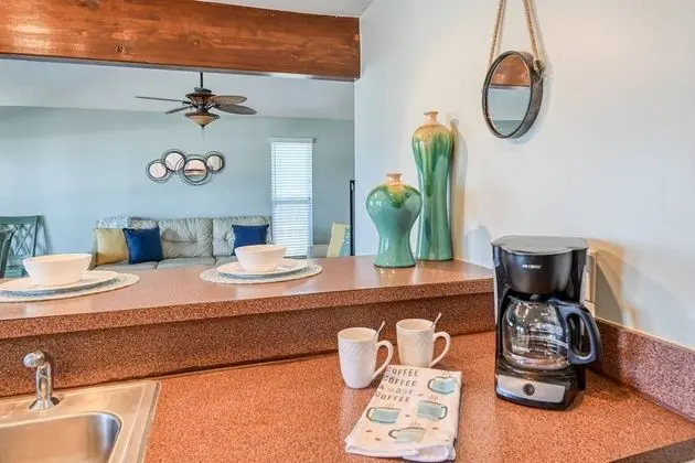 Ev (Ocean Spray Beach House)