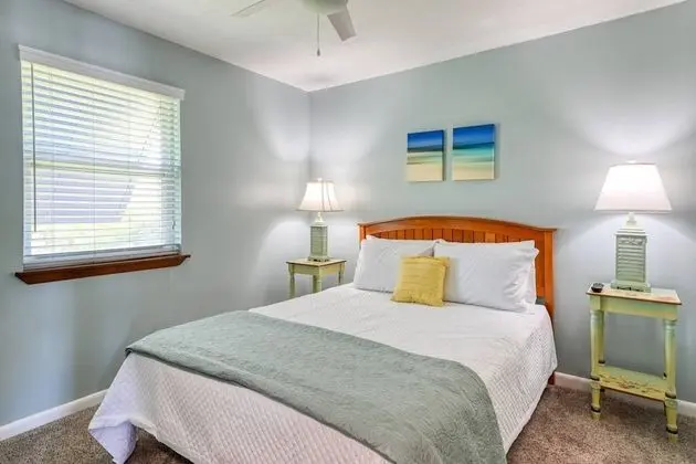 Ev (Ocean Spray Beach House)