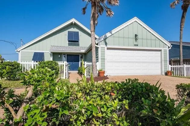 Ev (Ocean Spray Beach House)